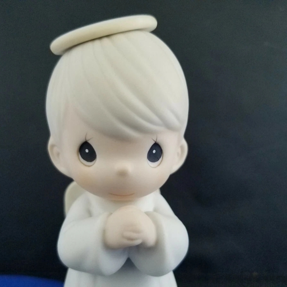 Enesco THE LORD IS WITH YOU Figurine 5.25" - Picture 2 of 6